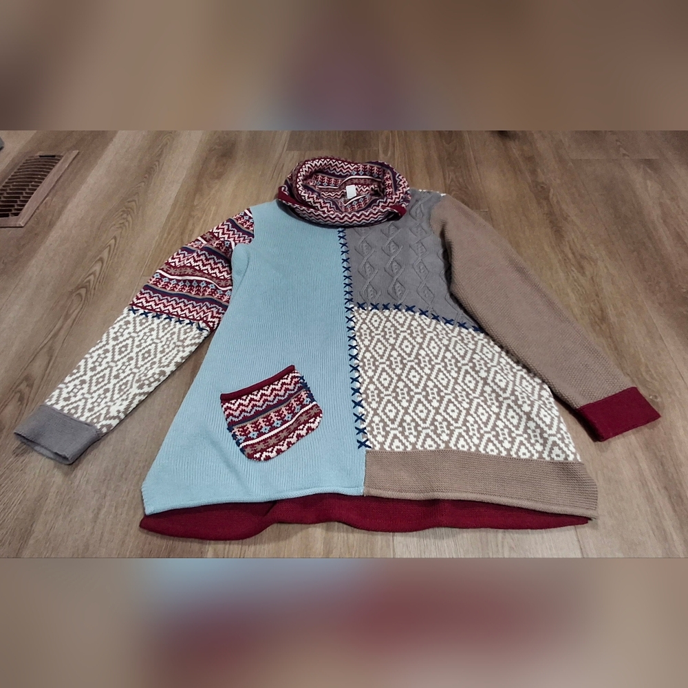 Women's Coldwater creek sweater size L.